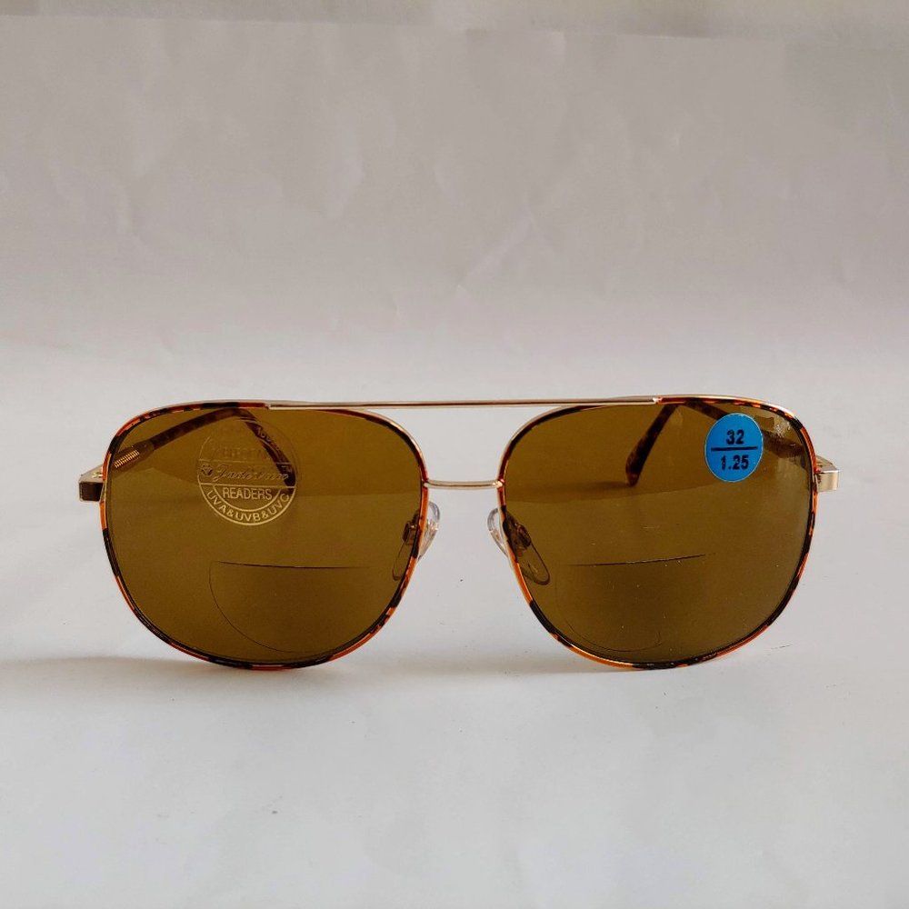 (NWT) Vintage 90's Navigator Bi-Focal Reading Sunglasses +2.25 (Gold/Tortuga)